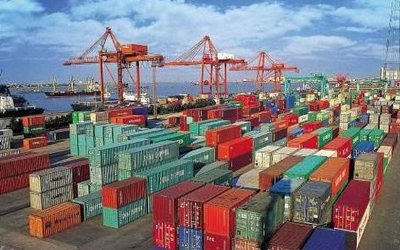 2018年海关公布货物进出口数据,出口企业应从中得到何种启示?