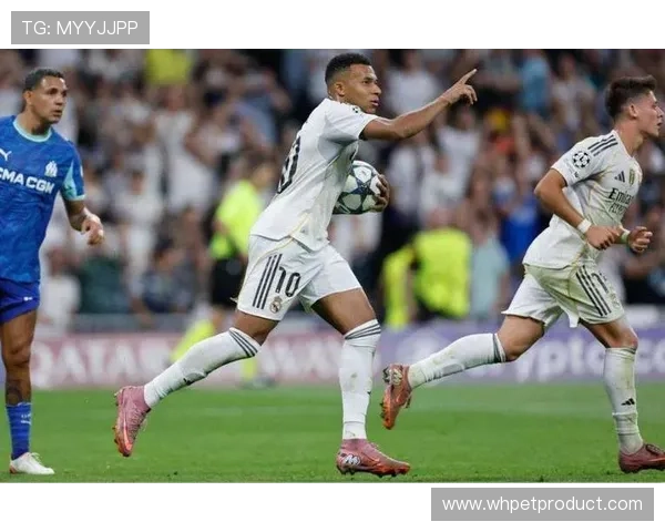 姆巴佩西甲火力全开自五月以来打进18球索尔洛特紧随其后仅9球